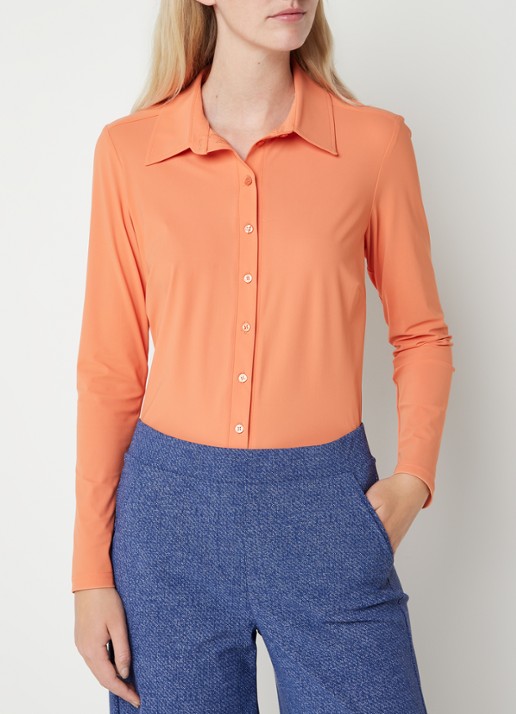 Studio Anneloes Poppy blouse van travelstof  - detail 4 oranje
