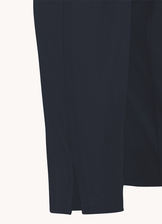 Studio Anneloes Startup mid waist cropped tapered fit pantalon van travelstof - detail 3 donkerblauw