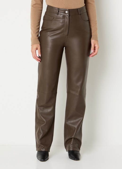 STUDIO AR Sacha high waist straight fit broek van schapenleer - detail bruin