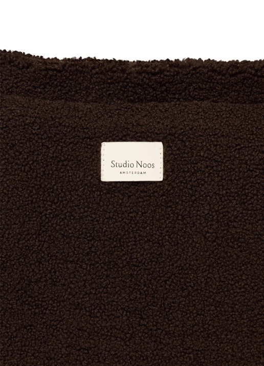 Studio Noos Luiertas van teddy - detail 3 chocoladebruin