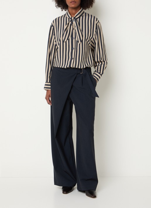 Summum High waist loose fit pantalon met krijtstreep en ceintuur - voorkant 3 donkerblauw