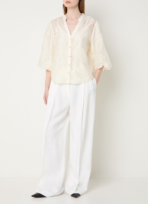 Summum Rom semi-transparante blouse met borduring - voorkant 3 ivoor