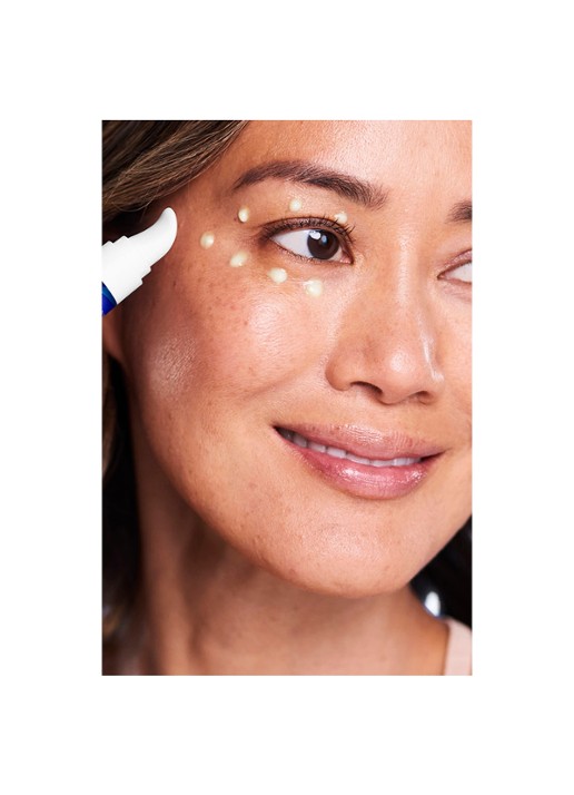 Sunday Riley 5 Stars Retinoid + Niacinamide Eye Serum - oogserum - detail 3 undefined
