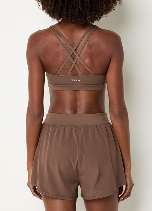 TALA SkinLuxe sport bh met medium support - achterkant bruin