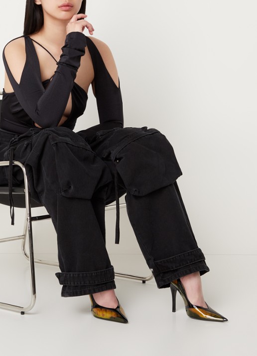 The Attico Venus pump met leren details - voorkant 2 zwart