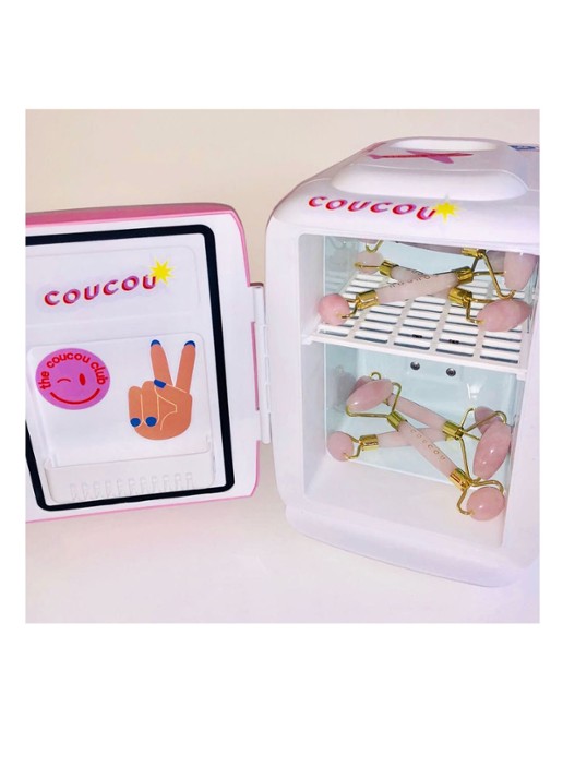 The Coucou Club Coucou Rose Quartz Roller - gezichtsroller - detail 4 lichtroze