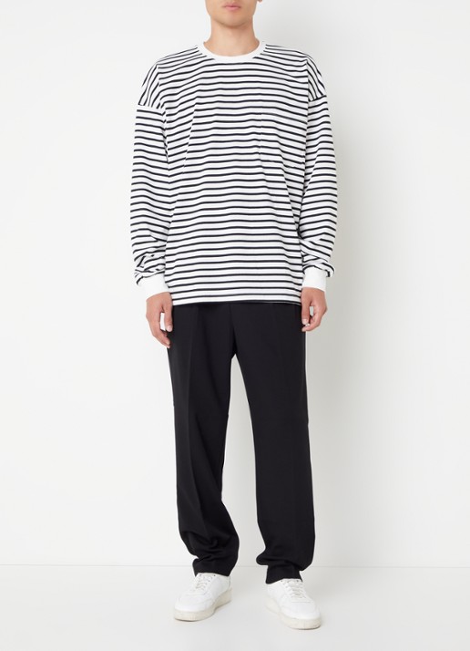 The Frankie Shop Cody longsleeve met borstzak en streepprint - voorkant 4 zwart