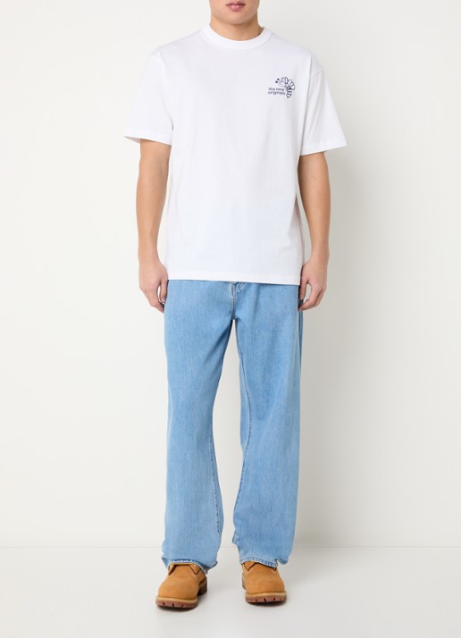 The New Originals Bee Camp T-shirt met logo- en backprint - voorkant 3 wit