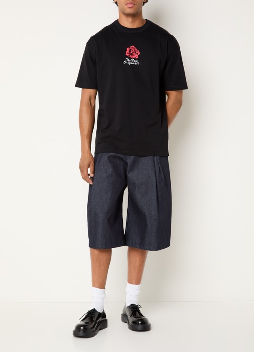 The New Originals Rose T-shirt met logo- en backprint - voorkant 2 zwart
