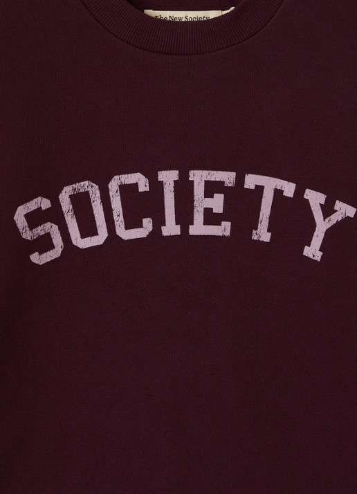 The New Society Sweater met logoprint - detail bordeauxrood