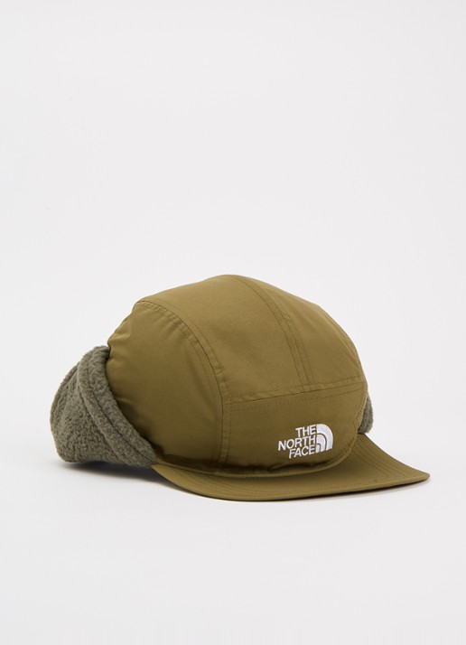 The North Face Pet met logo