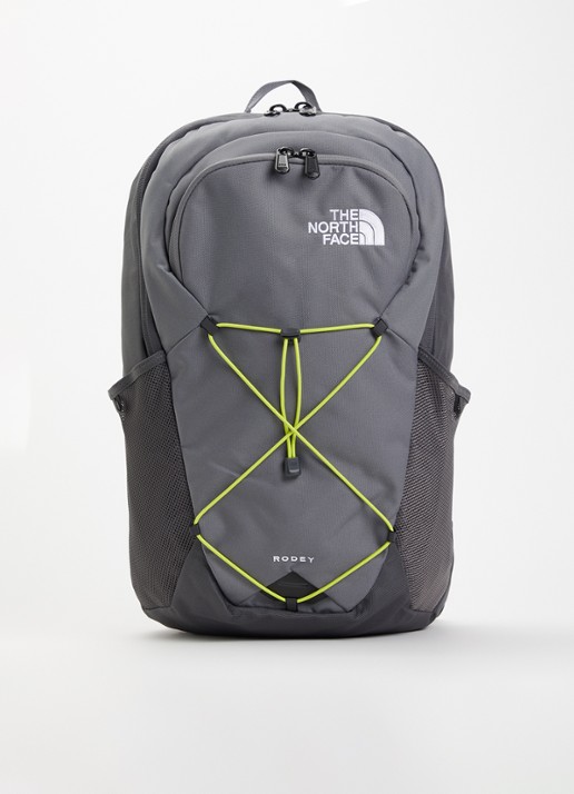 The North Face Rodey rugzak met 16 inch laptopvak