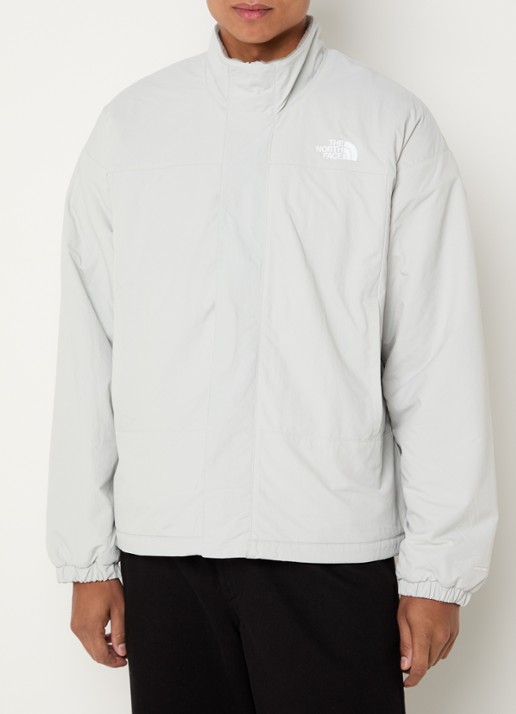 The North Face Yumiori reversible jack van teddy met ritszakken - detail 4 lichtgrijs
