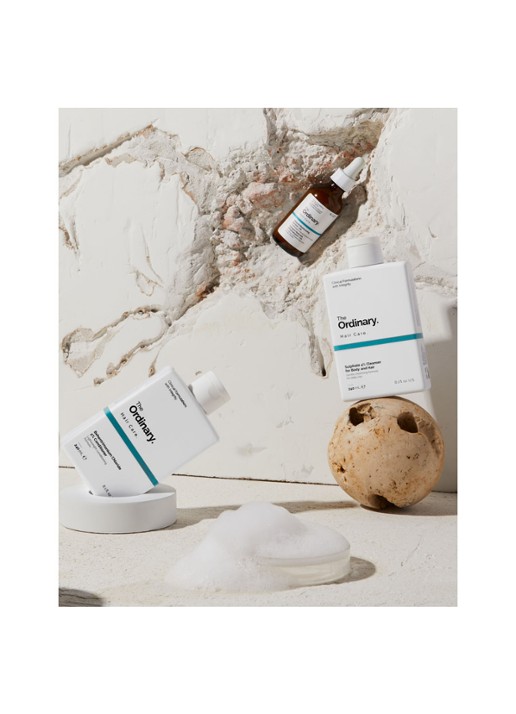 The Ordinary Behentrimonium Chloride 2% Conditioner - detail 5 undefined