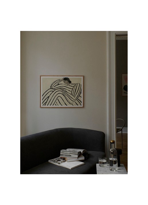 THE POSTER CLUB Waiting, Sofia Lind print - voorkant 3 beige