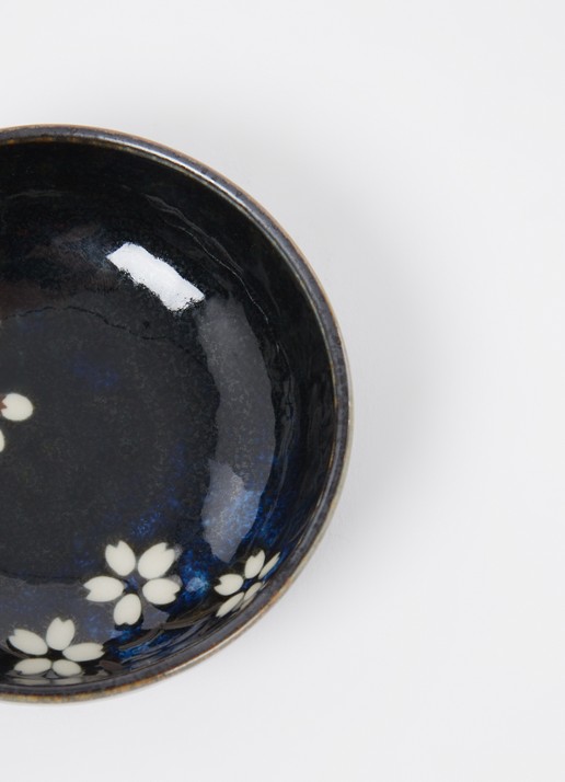 Tokyo Design Studio Blue Sakura dipschaal 9,5 cm - detail 2 zwart