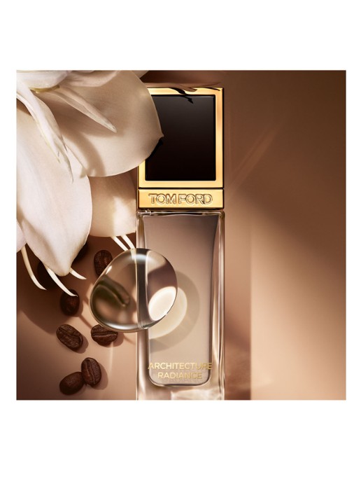 Tom Ford Architecture Radiance Foundation SPF 50 - vloeibare foundation - voorkant 3 8.0n dawn