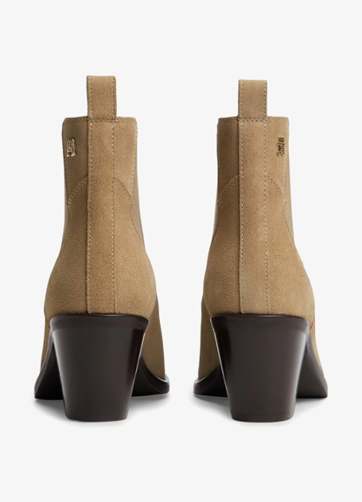 Tommy Hilfiger Chelsea boot van suède - detail 5 camel