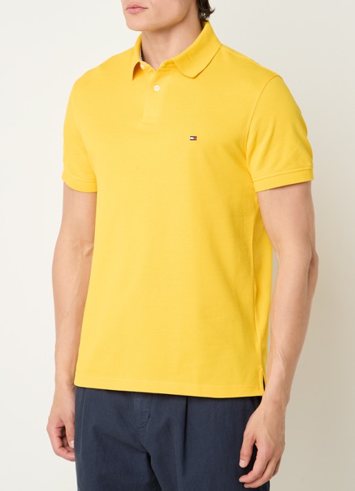 Tommy Hilfiger Core regular fit polo van piqué katoen met logoborduring - detail 4 primary yellow / geel