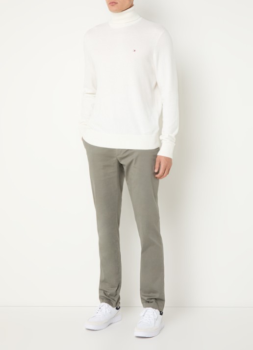 Tommy Hilfiger Denton slim fit chino met steekzakken  - voorkant 4 olijfgroen