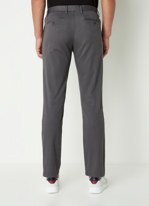 Tommy Hilfiger Denton straight fit chino met steekzakken - achterkant 3 donkergrijs