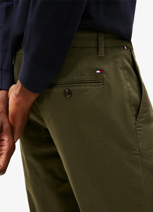 Tommy Hilfiger Denton straight fit chino met steekzakken - detail 5 mosgroen