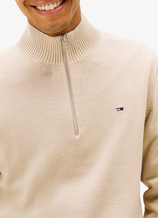 Tommy Hilfiger Fijngebreide trui van katoen met halve rits - detail 4 beige