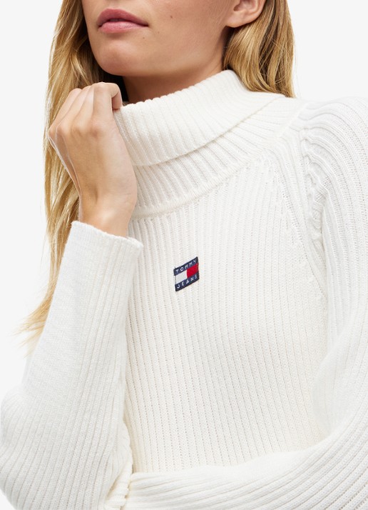 Tommy Hilfiger Grofgebreide midi jurk met logo en col  - detail 2 gebroken wit