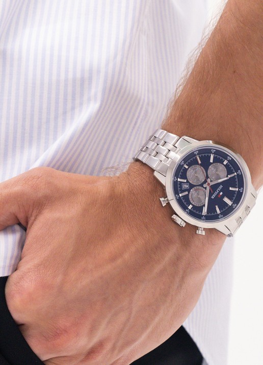 Tommy Hilfiger Horloge TH1710753  - voorkant 2 zilver