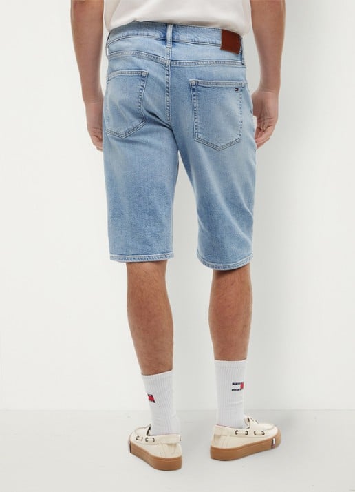 Tommy Hilfiger Korte broek van denim - achterkant denim