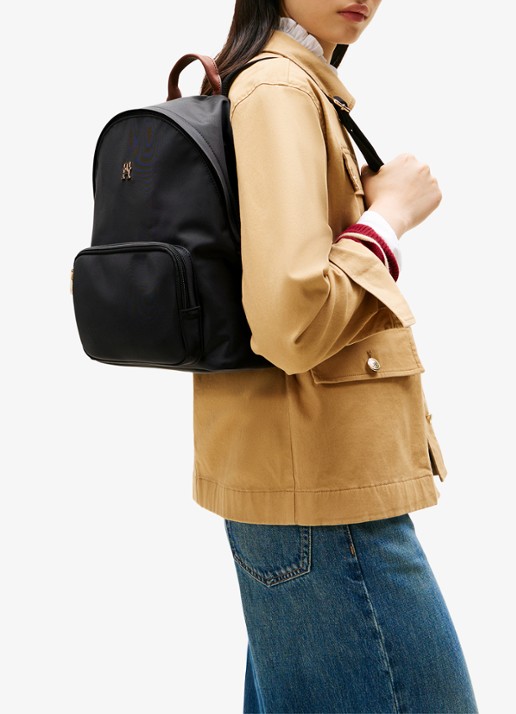 Tommy Hilfiger Rugzak met logo met laptopvak - voorkant 2 zwart