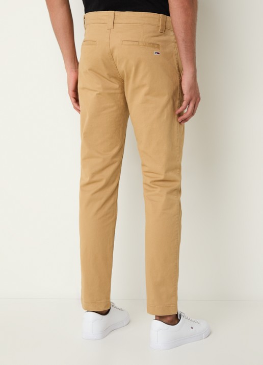 Tommy Hilfiger Scanton slim fit chino met steekzakken - achterkant 2 camel