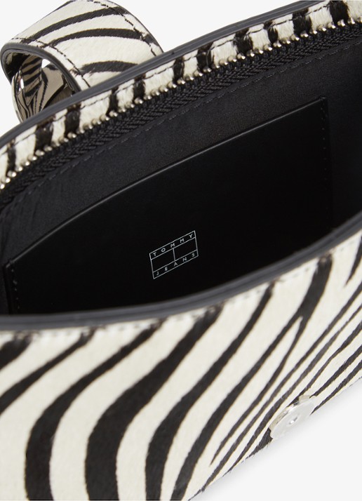 Tommy Hilfiger Schoudertas met zebraprint - detail 5 wit