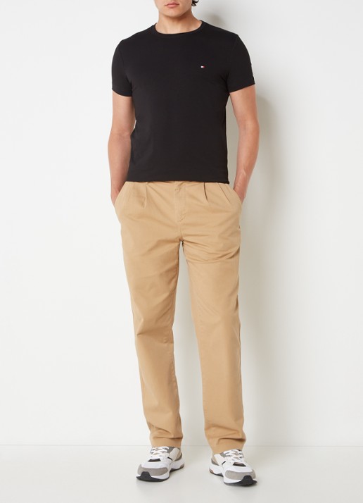Tommy Hilfiger Slim fit T-shirt met logoborduring  - voorkant 3 zwart