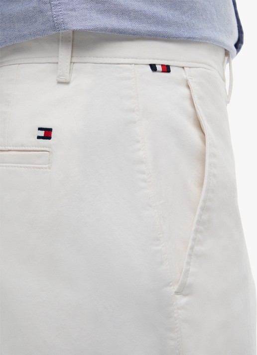 Tommy Hilfiger Straight fit chino met steekzakken - detail 3 gebroken wit