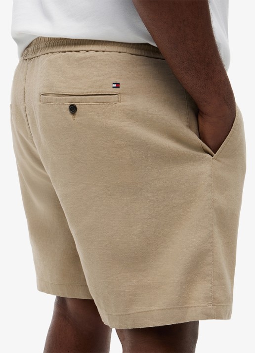 Tommy Hilfiger Straight fit korte broek in linnenblend - detail 5 beige