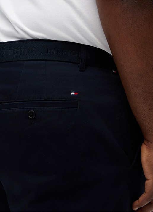 Tommy Hilfiger Straight fit korte chino in katoenblend - detail 4 donkerblauw