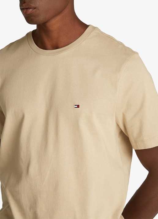 Tommy Hilfiger T-shirt met logo - detail 4 sandalwood-rbt / bruin