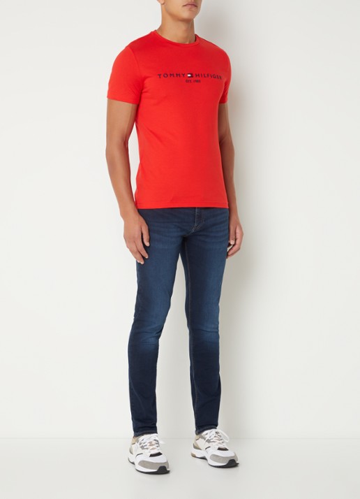 Tommy Hilfiger T-shirt met logoborduring  - voorkant 3 fireworks / rood