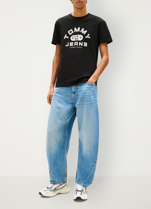 Tommy Hilfiger T-shirt met logoprint - voorkant 3 zwart