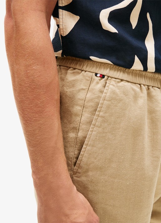 Tommy Hilfiger Tapered fit chino in linnenblend - detail 3 khaki