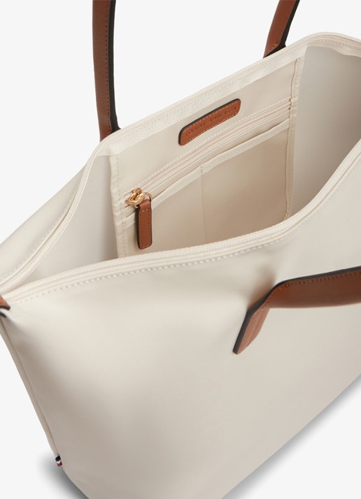 Tommy Hilfiger Tote shopper met logo - achterkant 5 soft cream-aeo / beige