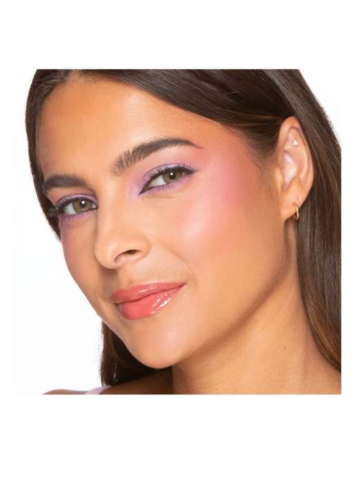 Too Faced Cloud Crush Blush - detail 4 golden hour