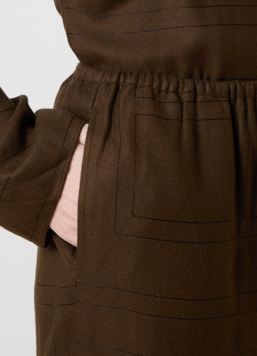 TOTEME High waist loose fit pantalon met logoborduring - detail 5 donkerbruin