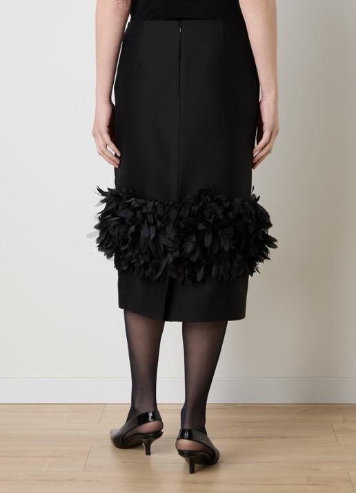 TOTEME Midi rok in zijdeblend met franjes - achterkant zwart