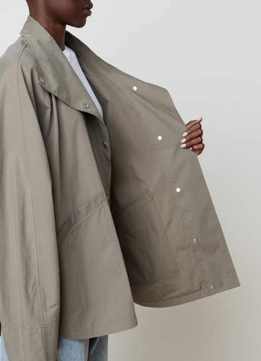 TOTEME Oversized windjack met steekzakken - detail 5 bronsgroen