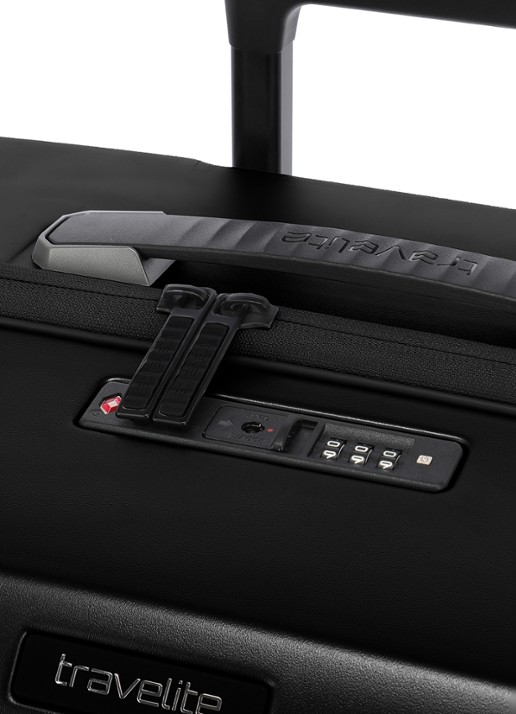 Travelite Millennium spinner 67 cm - voorkant 2 zwart