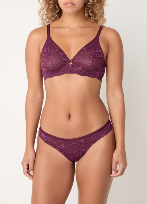 Triumph Amourette Charm beugel bh van kant - voorkant 5 aubergine