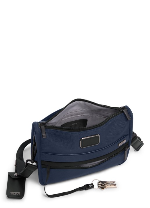 TUMI Crossbodytas met leren details en afneembare schouderriem - achterkant 2 donkerblauw