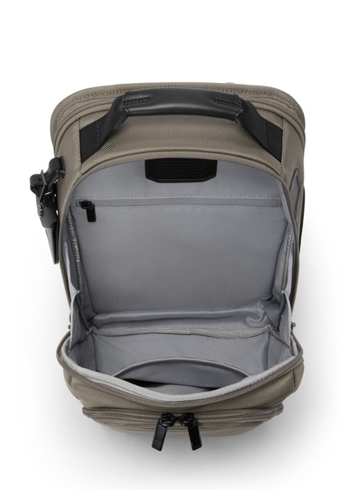 TUMI Rugzak met leren details en 16 inch laptopvak - detail 3 grijs